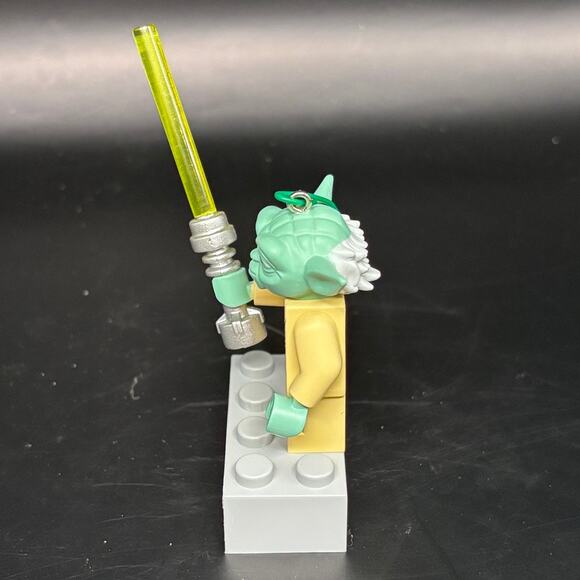 Hallmark Keepsake 2013 Lego Star Wars Ornament Yoda with Lightsaber Original Box - Picture 8 of 13